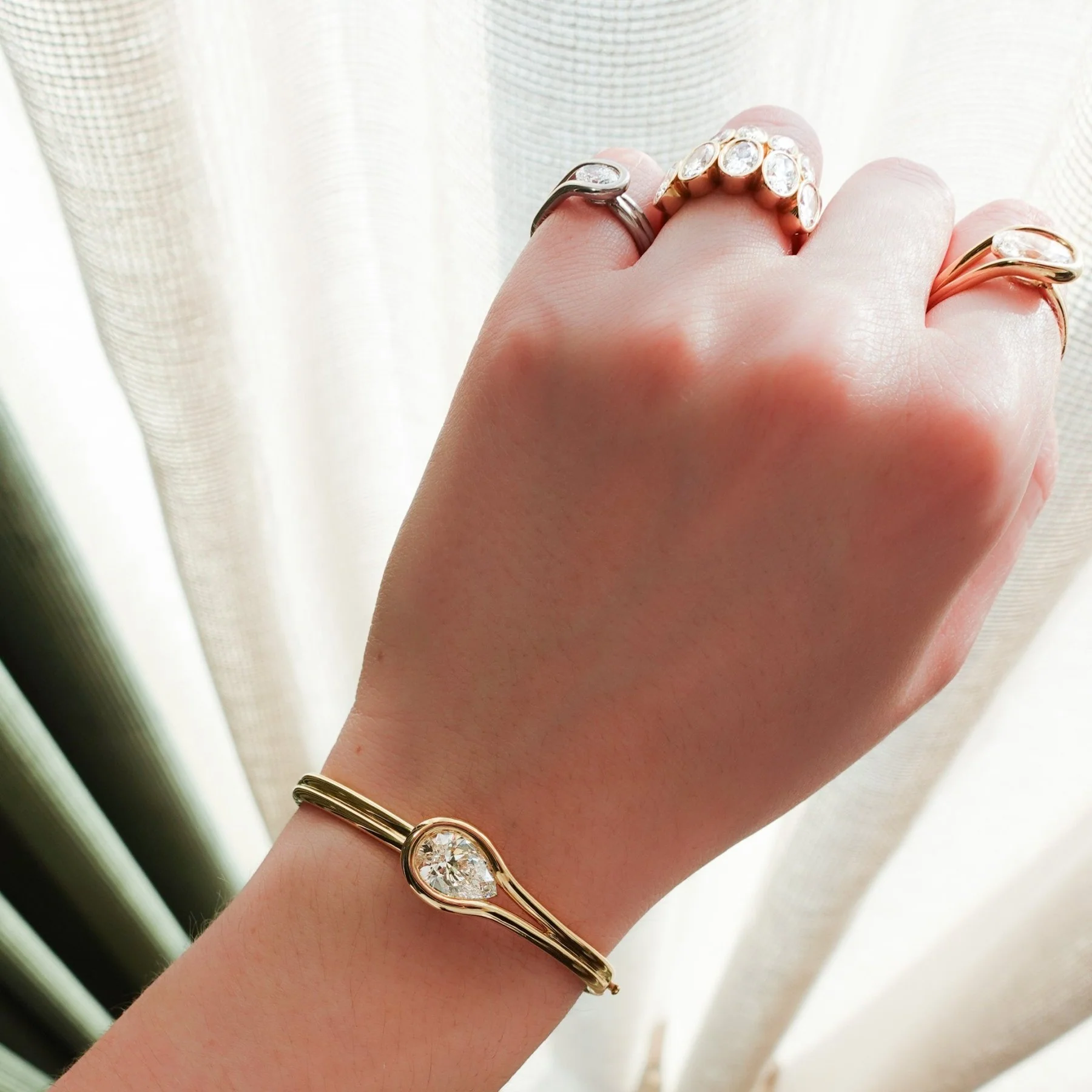 Lasso Bangle with Pear Cut Diamond - Image 6