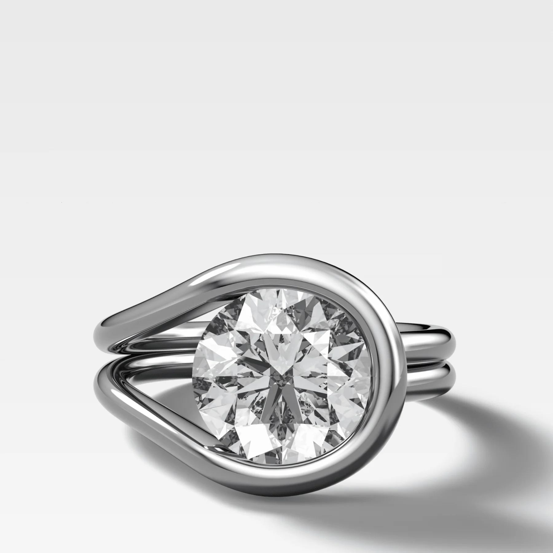 Lasso Engagement Ring with Round Cut Diamond - Image 3