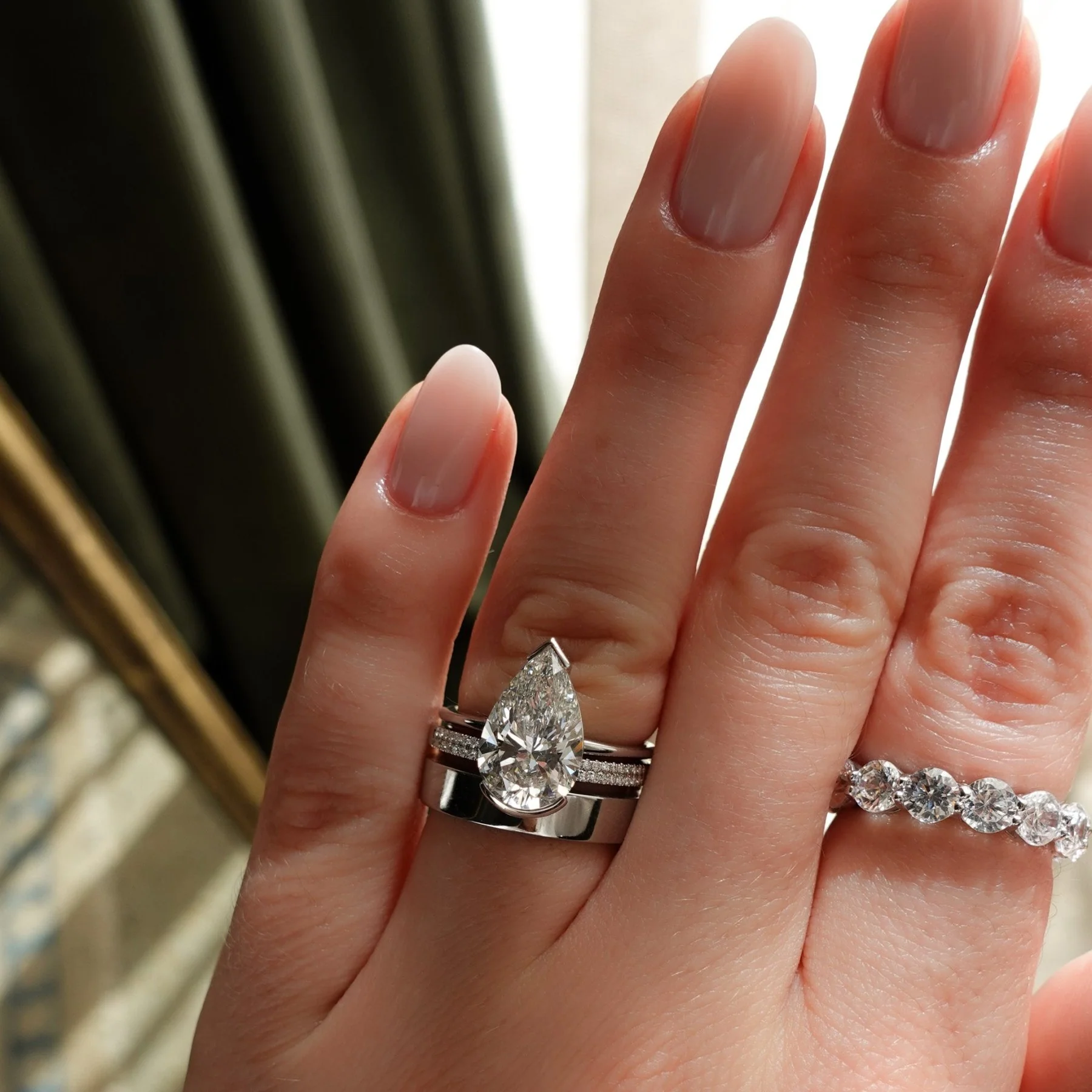 Orion Pavé Combo Wedding Band - Image 5