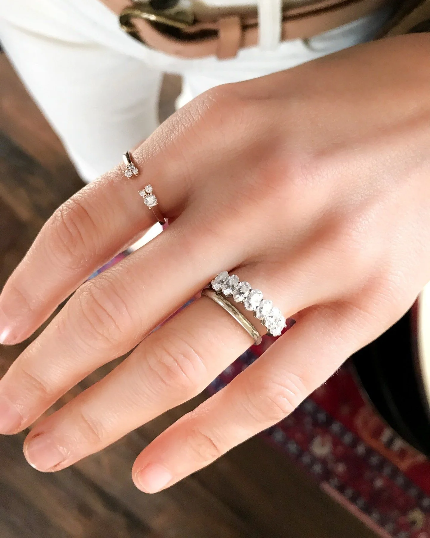 Pleiades Finger Cuff - Image 3