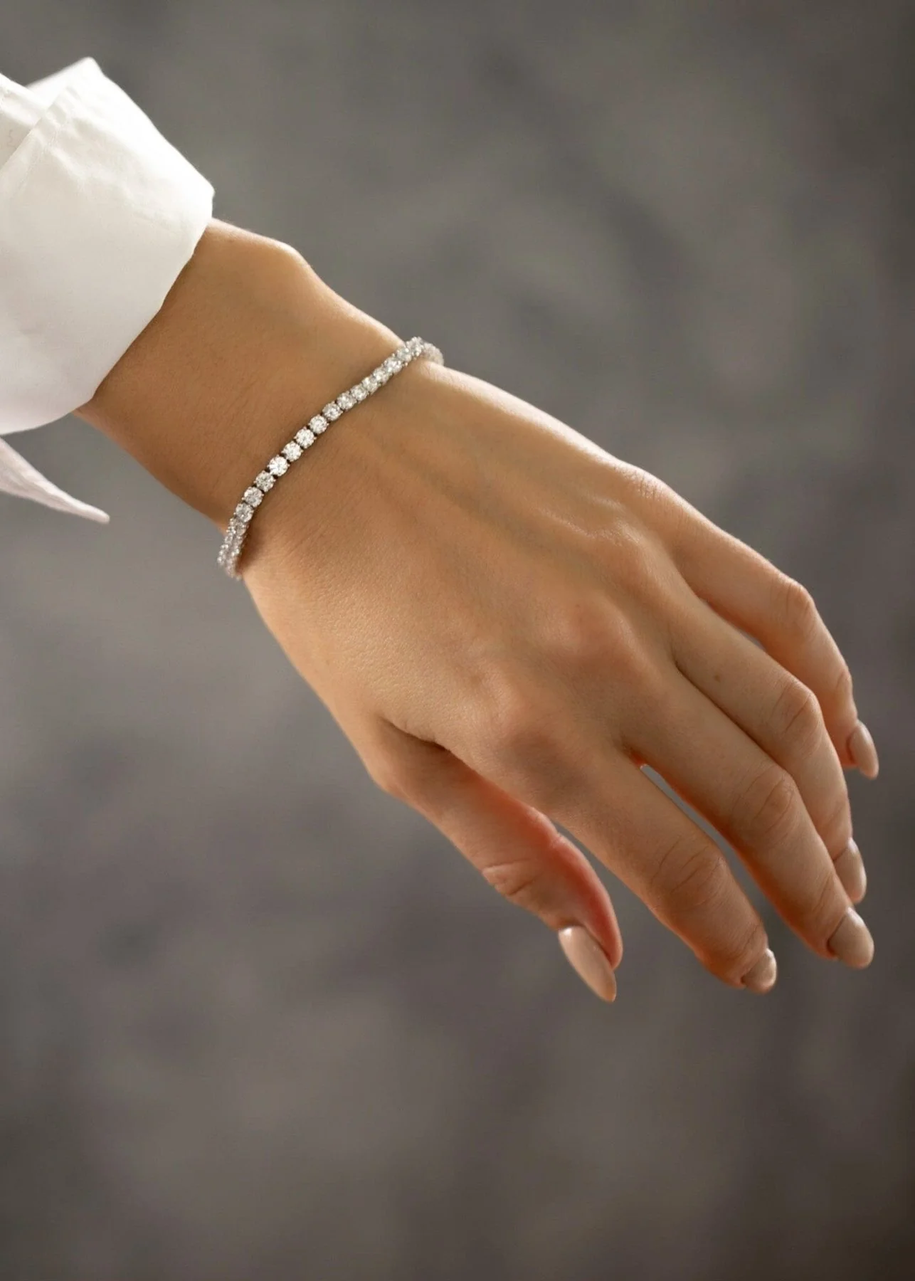 Tennis Bracelet (8.00 carat) - Image 4